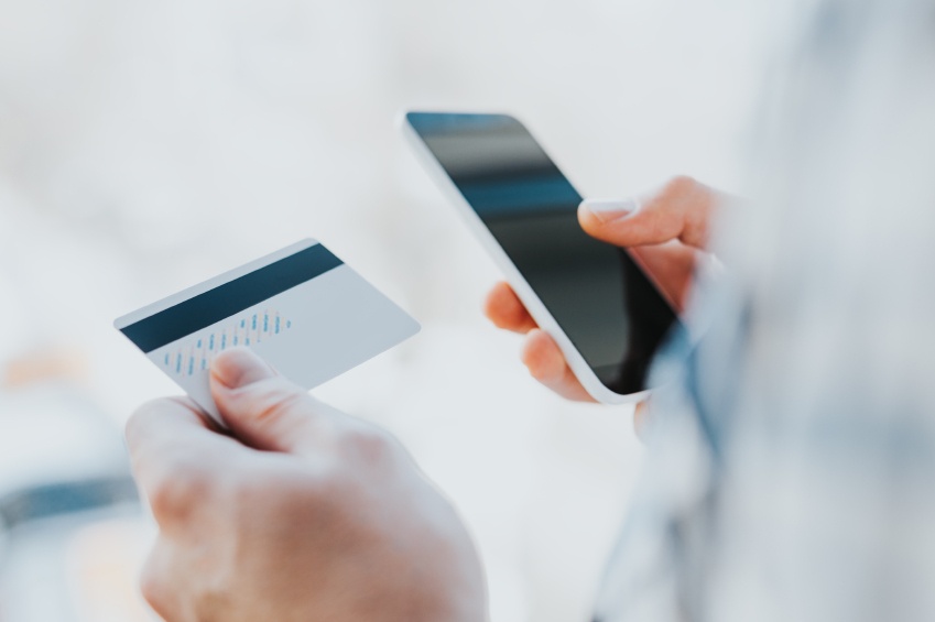 5 Survey Insights Highlight Gaps & Opportunities for Mobile Payments